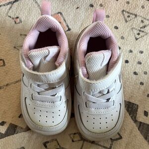 Nike White and Pink Kids' Sneaker with Hook-and-Loop Strap
